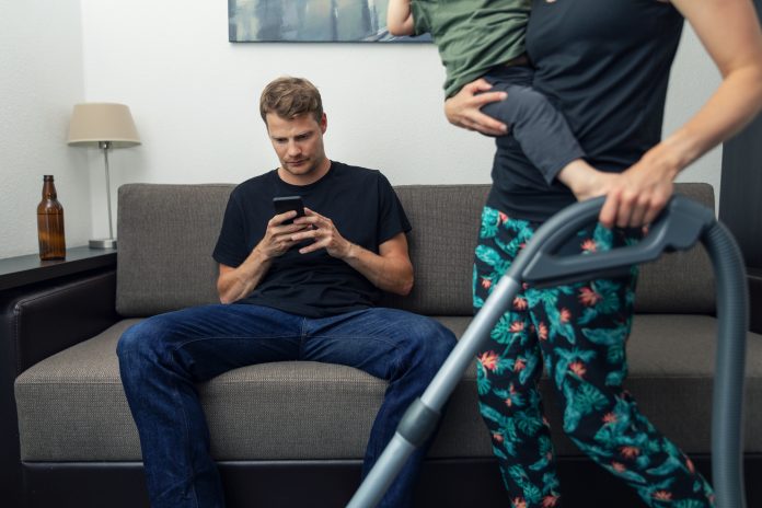 https://image.shutterstock.com/image-photo/lazy-husband-sitting-couch-using-600w-1779932177.jpg